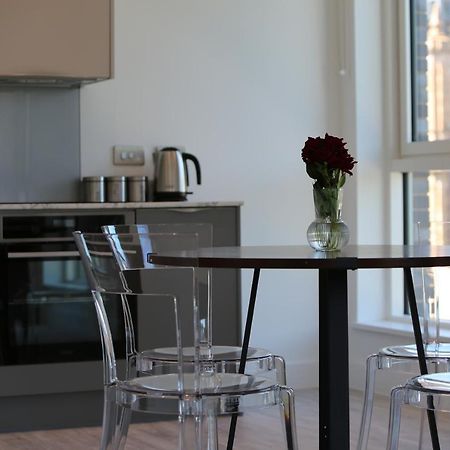 Crown X Chapel Apartments 맨체스터 외부 사진
